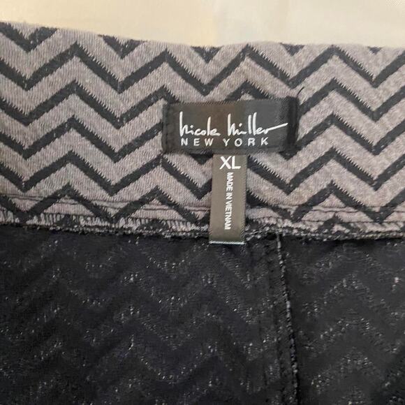 Nicole Miller black and grey chevron pencil skirt - Picture 3 of 6